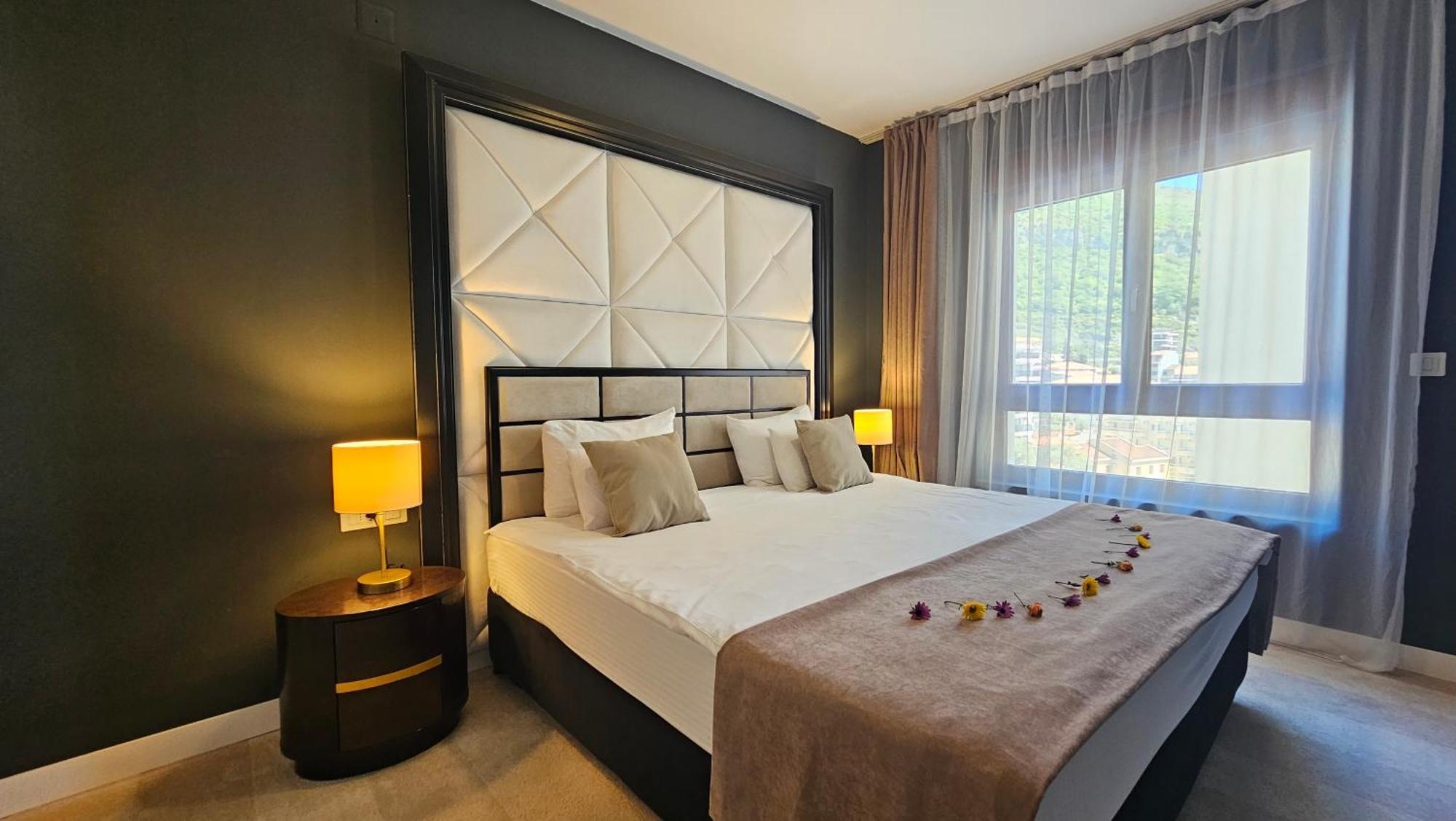 Maresia Boutique Suites Budva Exterior foto
