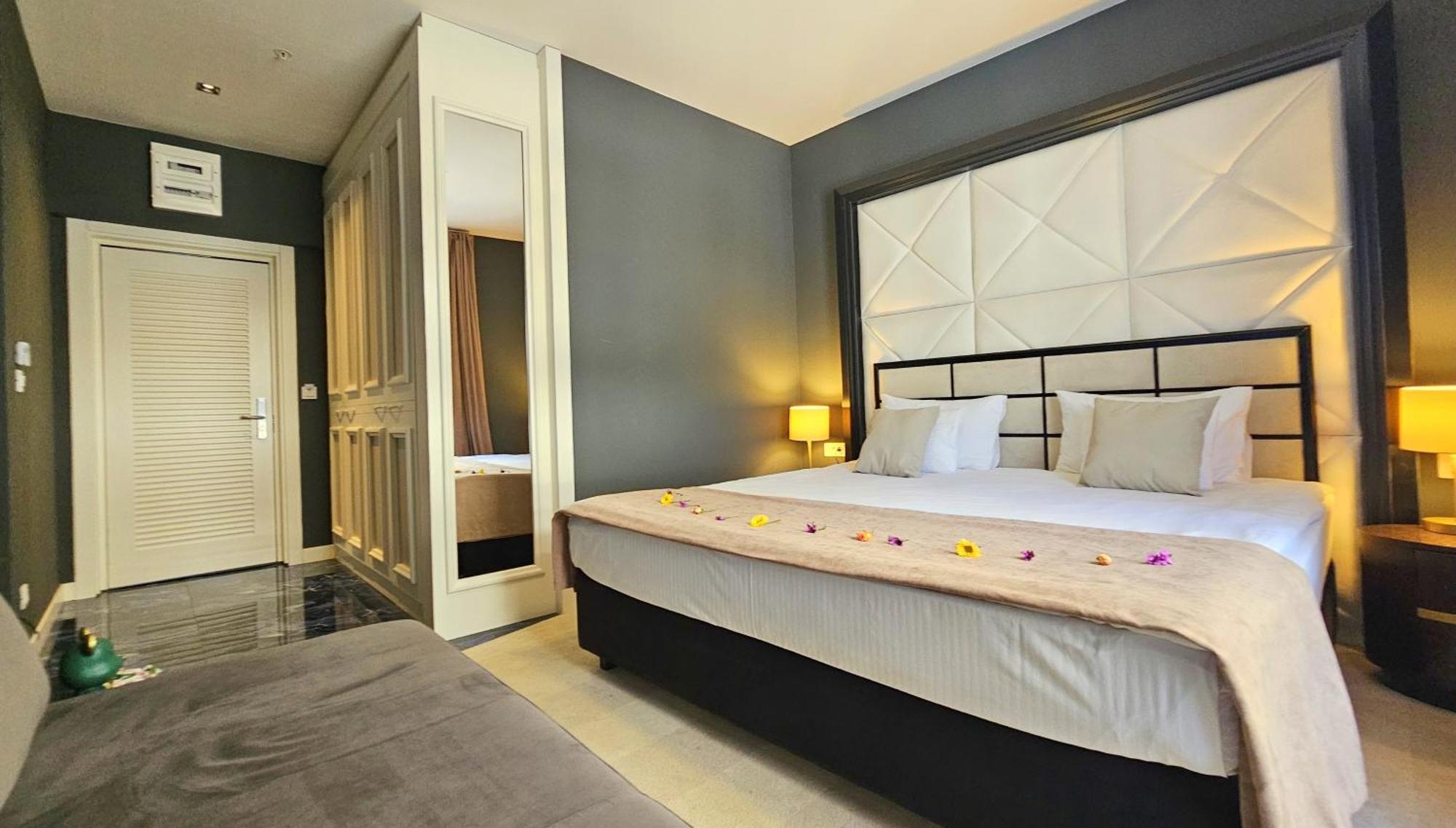 Maresia Boutique Suites Budva Exterior foto