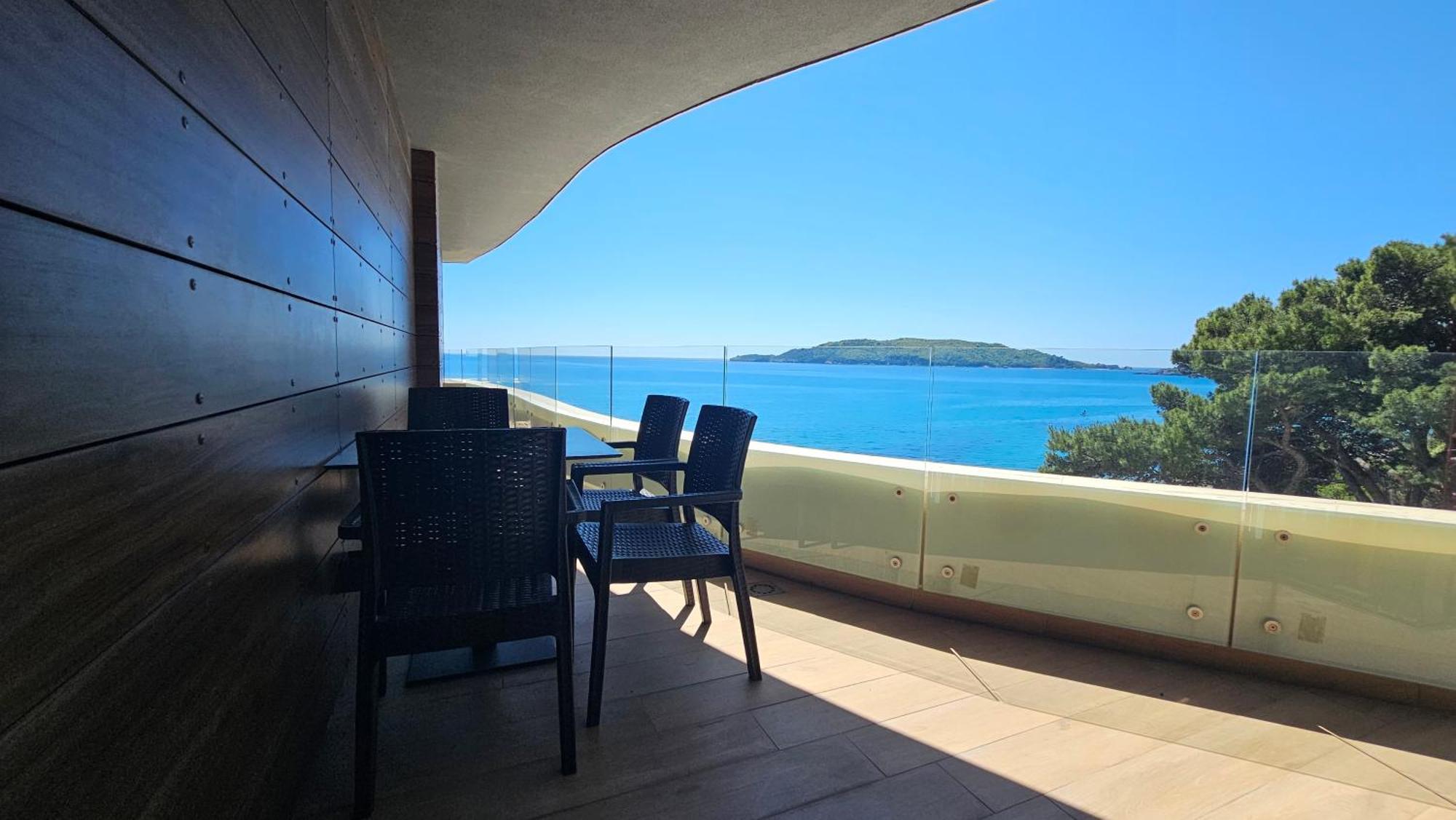 Maresia Boutique Suites Budva Exterior foto